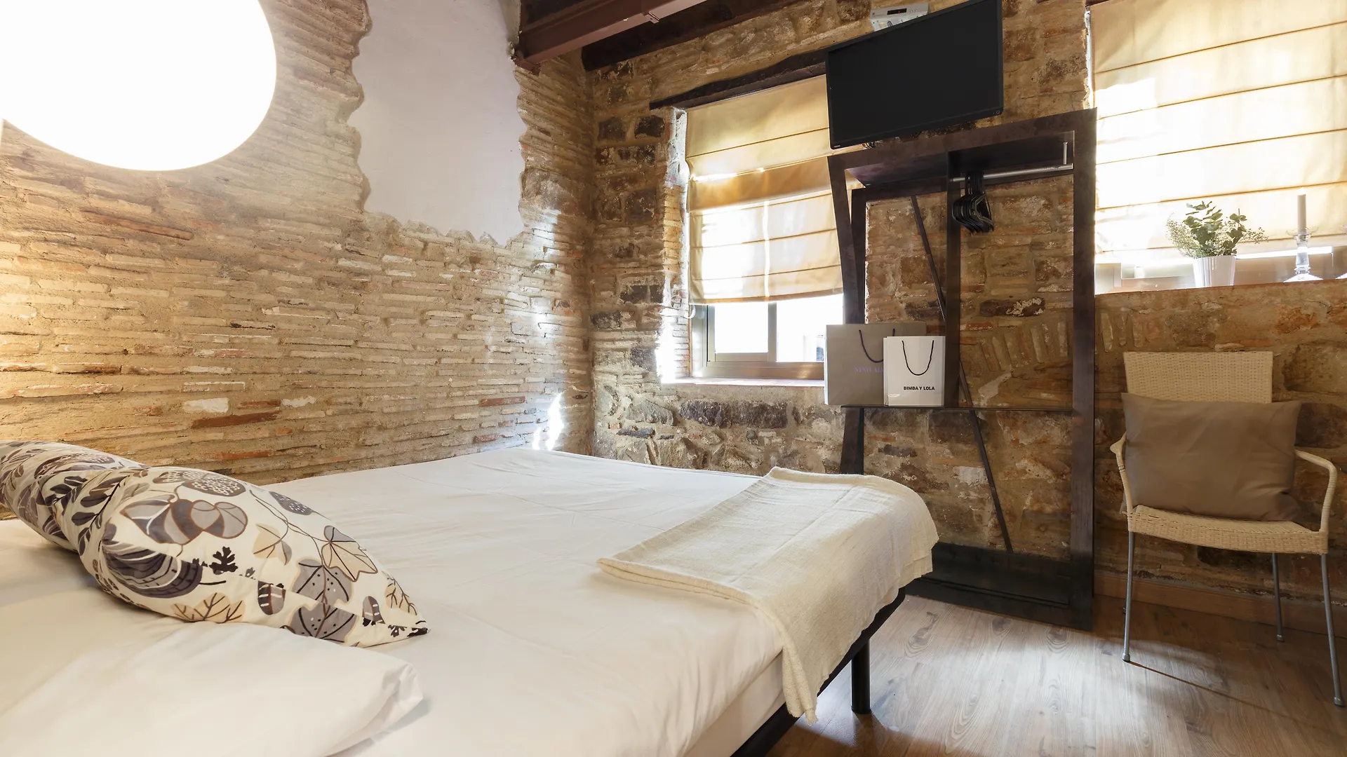 Ainb Picasso-Corders Apartments Barselona İspanya